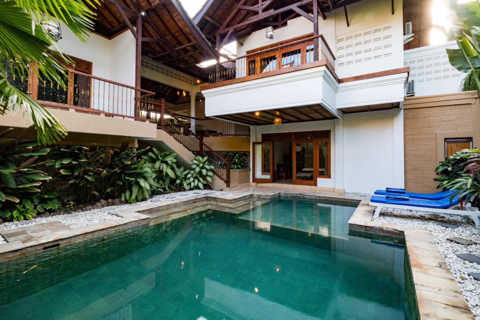 Bali Royal Heritage Villa Seminyak Exterior foto