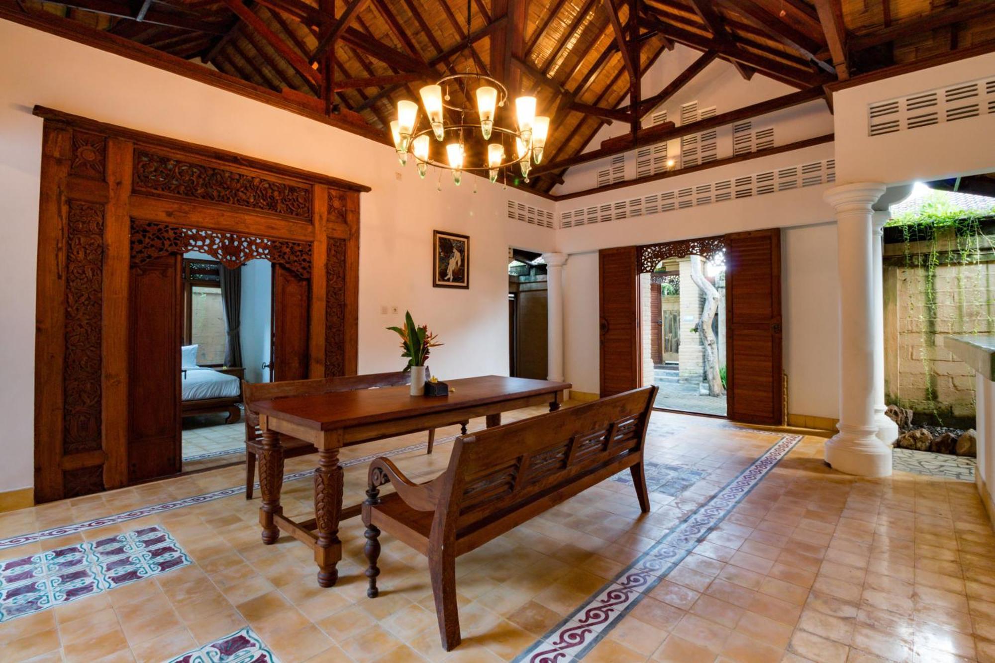 Bali Royal Heritage Villa Seminyak Exterior foto
