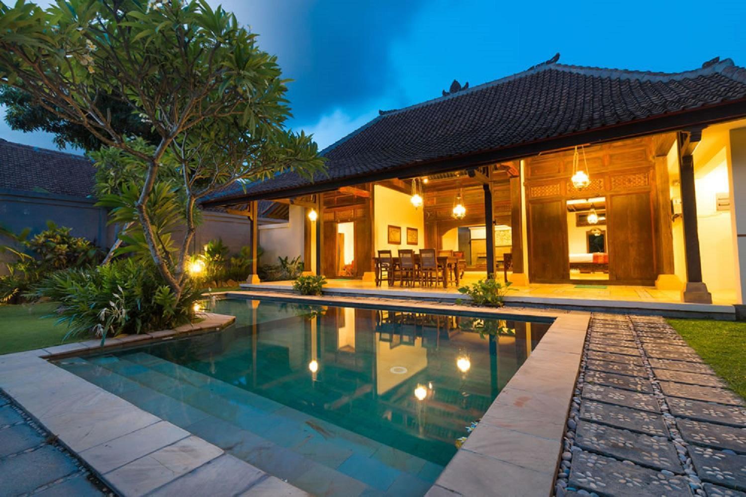 Bali Royal Heritage Villa Seminyak Exterior foto