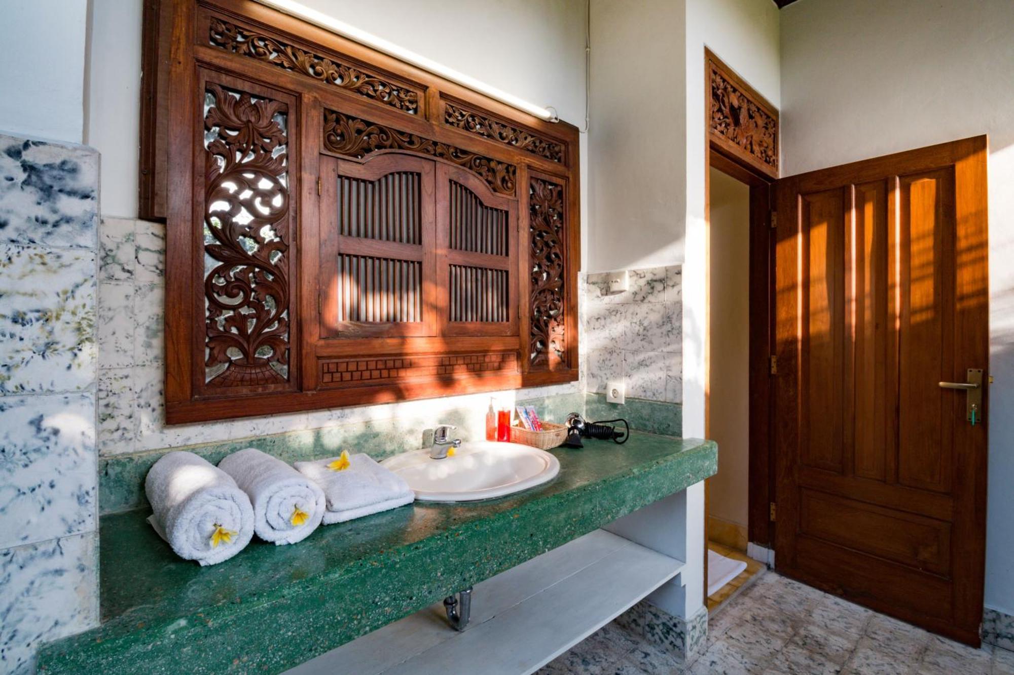 Bali Royal Heritage Villa Seminyak Exterior foto